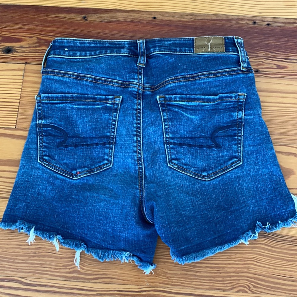 American Eagle Hi Rise Shortie - Picture 2 of 5